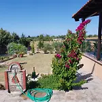 בית נופש The Bougainvillea *