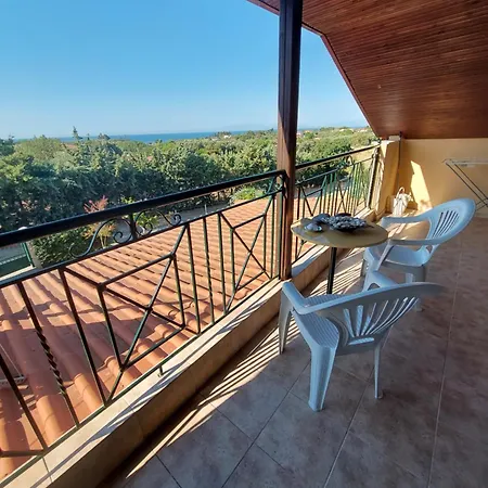 The Bougainvillea Ferienhaus